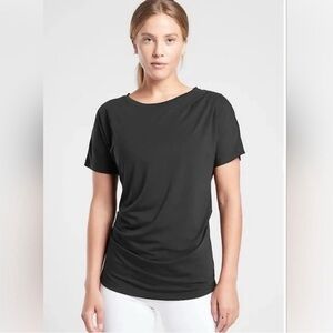 Athleta Essence Black Pleated Ruched Short Sleeve Tee Shirt Top Gym Small 599634